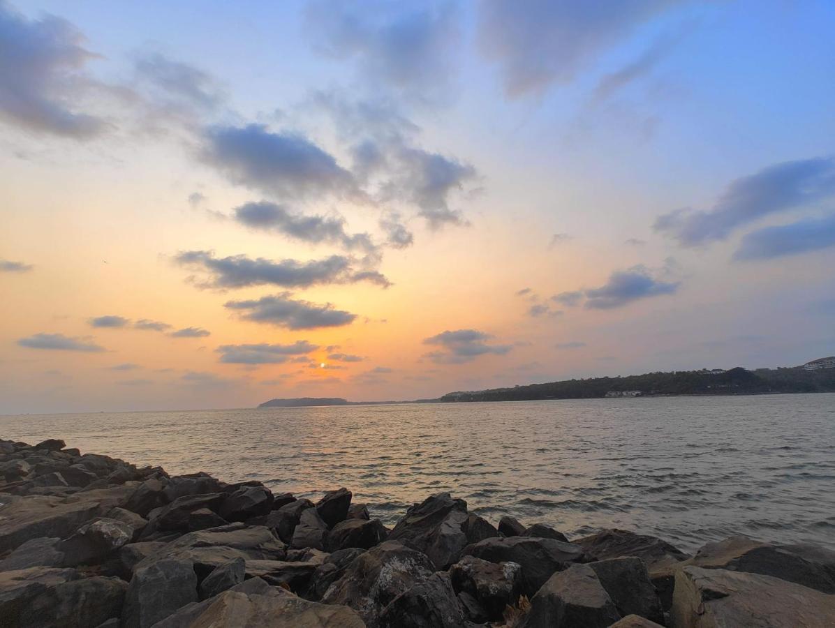 Sea View Resorts Bogmalo Dış mekan fotoğraf